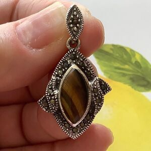 𝅺STERLING SILVER 925 TIGER EYE MARCASITE WOMAN PENDANT​​